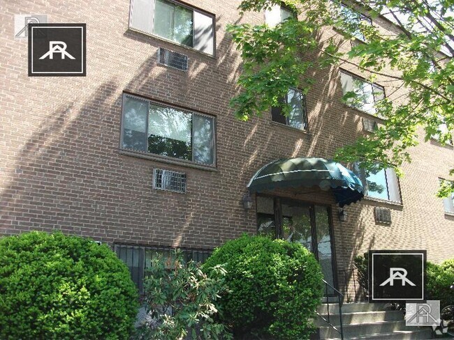 Building Photo - 1 bedroom in Allston MA 02134 Unit 3 Rental