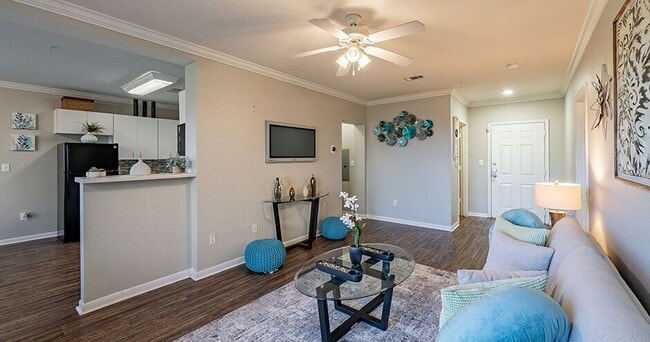 Photo - Bonus Perk: Up to $500 off—Just for Moving... Unit CAA