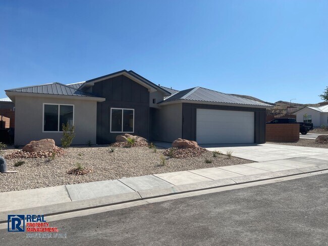 Photo - New Build in Hurricane