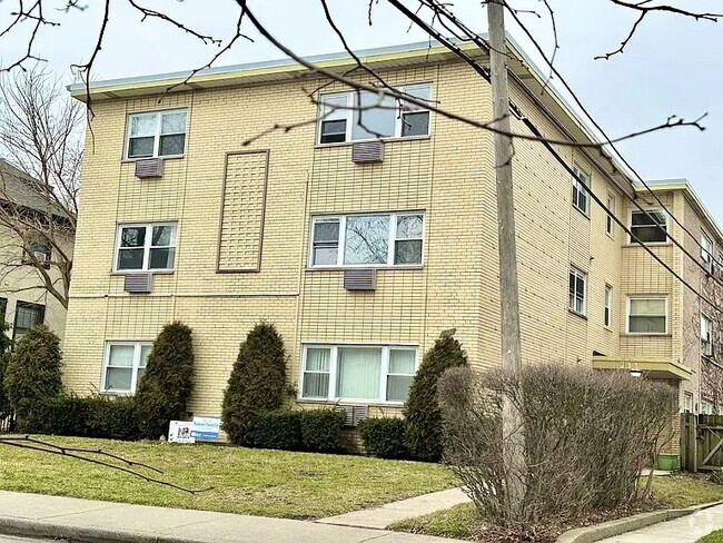 Building Photo - 711 Austin St Unit 203 Rental