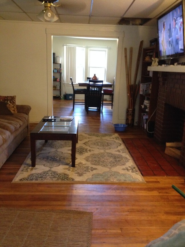 Photo - 7315 Whipple St