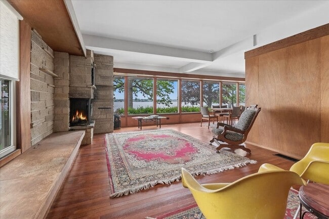 Photo - 35 Lakeview Pl