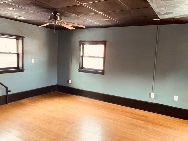 Photo - 922 Western Ave Unit WT 922- 2R