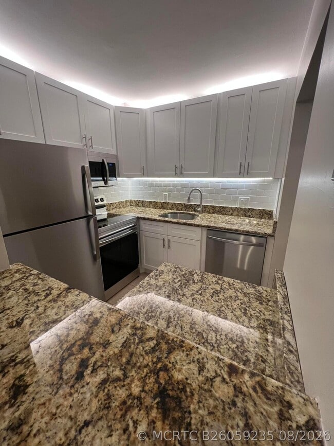 Photo - 31 Westbury Cir Unit 31