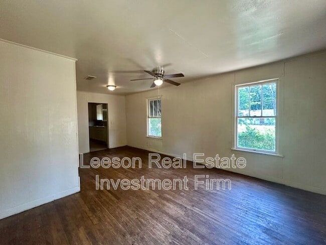 Photo - 2551 Claiborne Ave