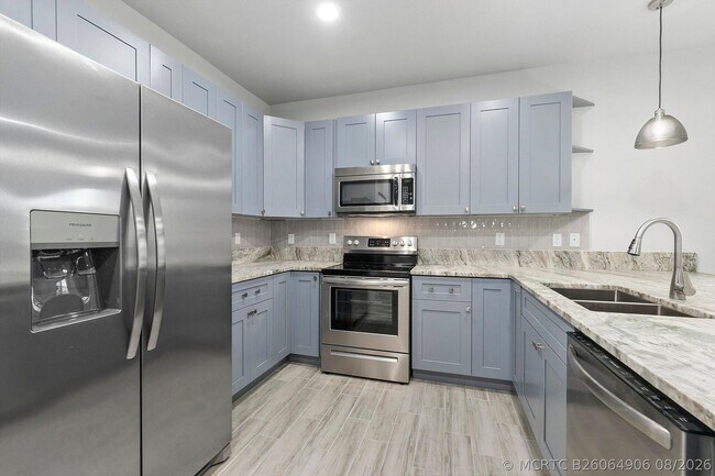 Photo - 1351 SW Don Ct
