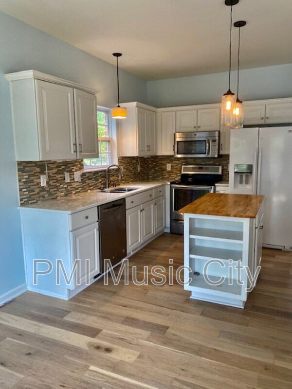 Photo - 5620 Traceside Dr