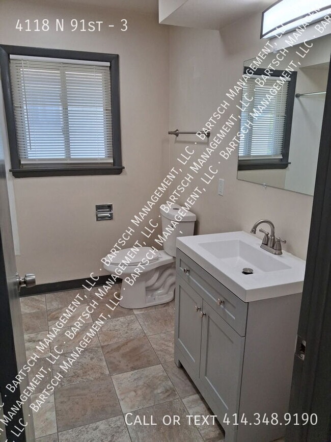 Photo - 4118 N 91st-3 Unit 3