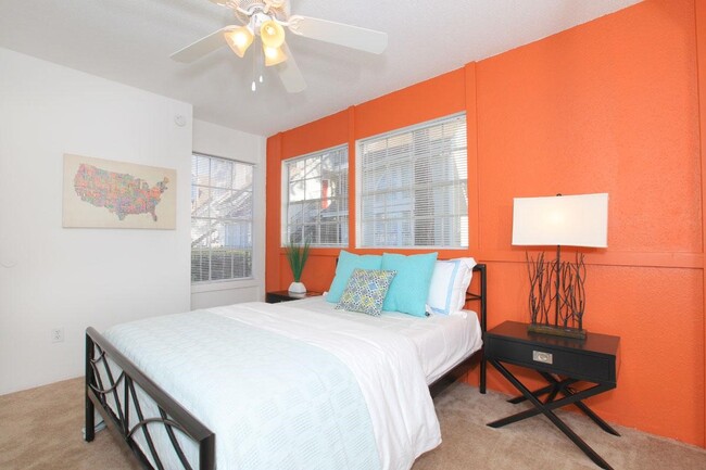 Building Photo - 12906 Brant Rock Dr Unit 64 Rental