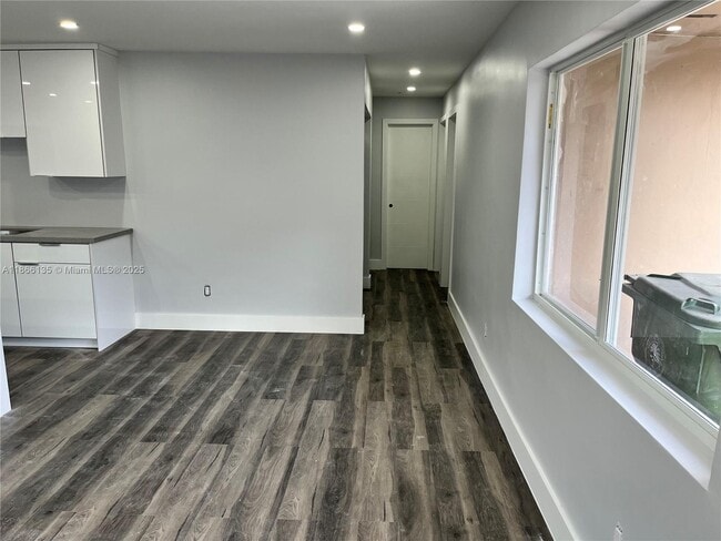 Photo - 2732 NW 16th St Unidad 2732