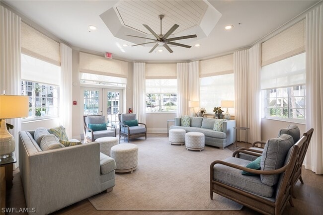 Photo - 7638 Pebble Creek Cir Unidad 204