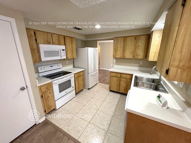 Photo - 1240 Waterside Ln