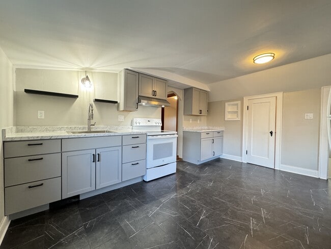 Photo - 10204 W Bungalow Pkwy