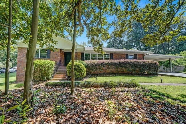 Photo - 2127 Desmond Dr