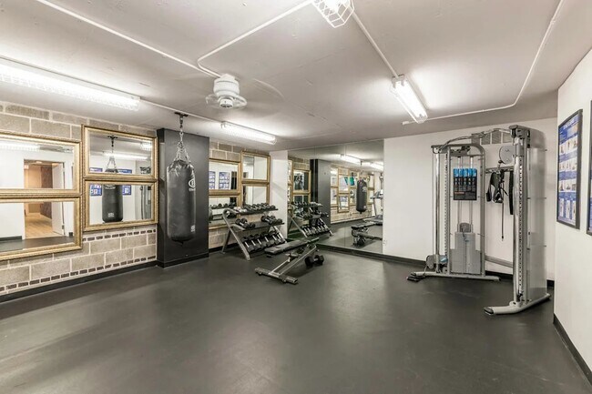 Photo - 850 N Dewitt Pl Unit 1604