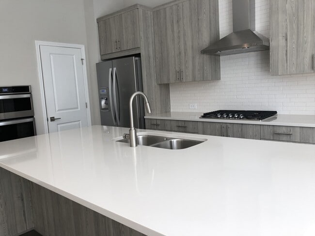 Photo - 6604 Sterling Dr