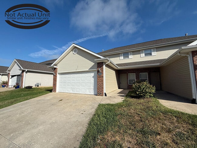 Photo - 1912 N Orie Dr