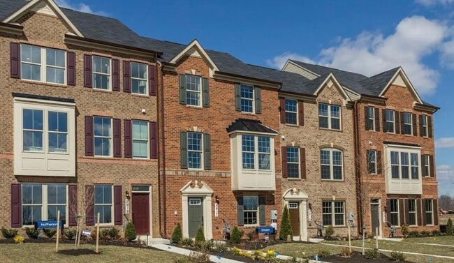 Building Photo - 10520 Norbourne Farm Rd Unit Stay at Norbourne