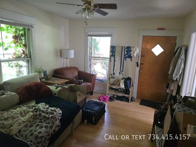 Photo - 110 E Summit St