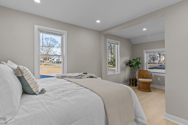 Photo - 135 Hawksley Ave Unidad 1