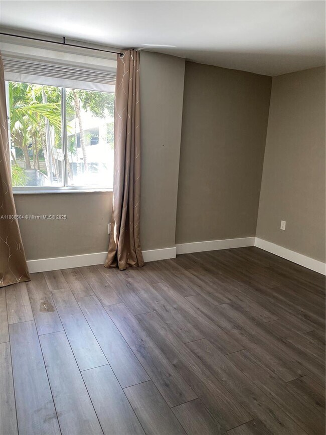 Photo - 126 SW 17th Rd Unit 208