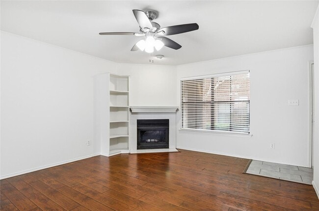 Photo - Beautiful Townhome in Gated Community