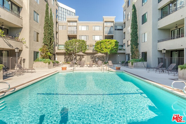 Photo - 8455 Fountain Ave Unit 411