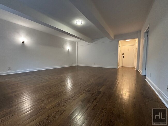 Photo - WEST 73 STREET Unit 4B