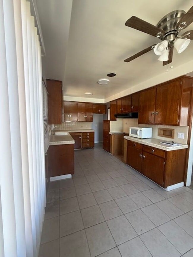 Photo - 544 W 120th St Unit 1