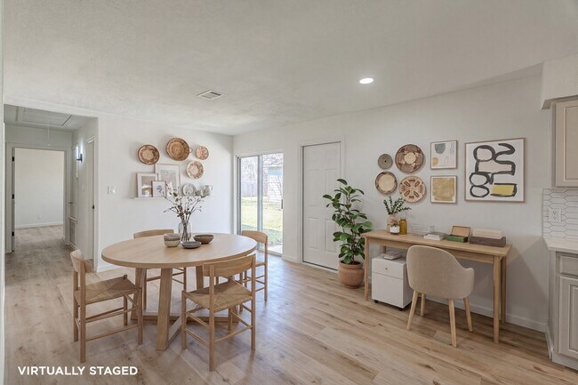 Photo - 3538 Cork Dr