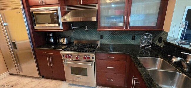 270 E Flamingo Rd Unit 212
