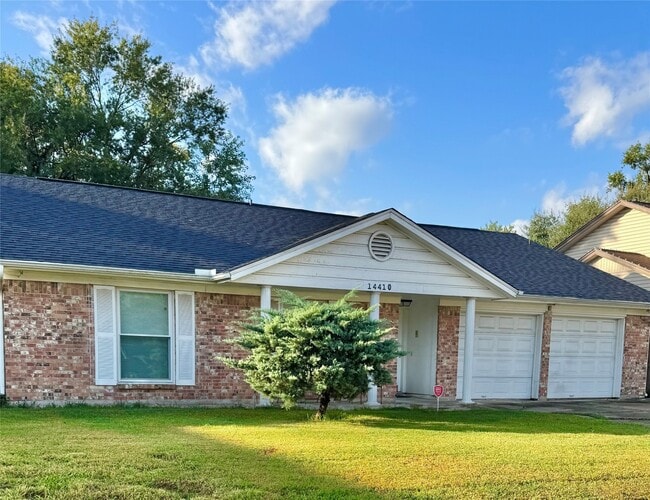 Photo - 14410 Foxford Way