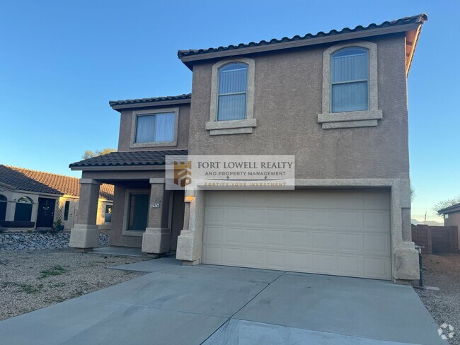 Building Photo - SFH / 2-Car Garage / Private Yard Rental