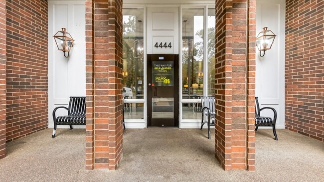 Park 44 Apartments
