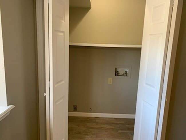 Photo - BEAUTIFUL HOME IN GREAT LOCATION!