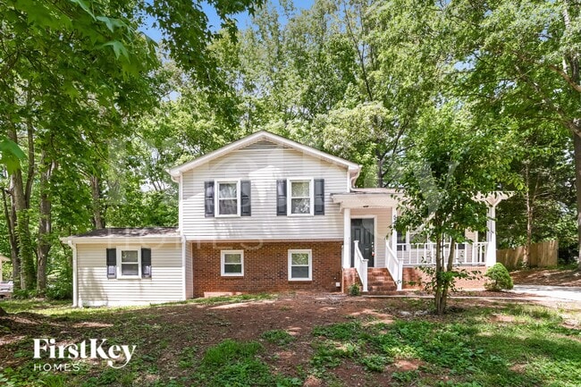 Building Photo - 5721 Trotters Ridge Rd