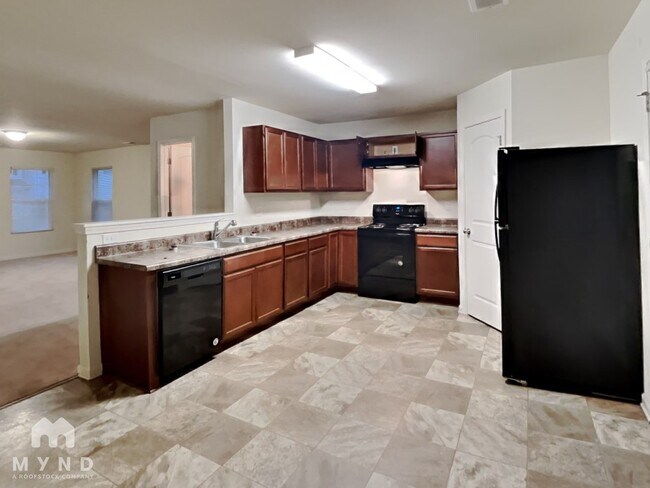 Photo - 2544 Piering Dr