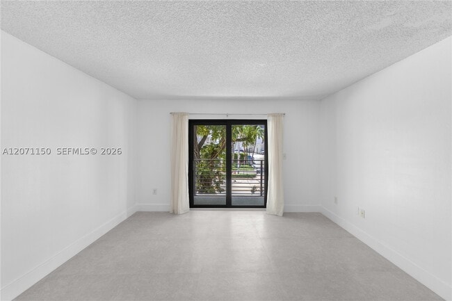 Photo - 1225 West Dr Unit 201