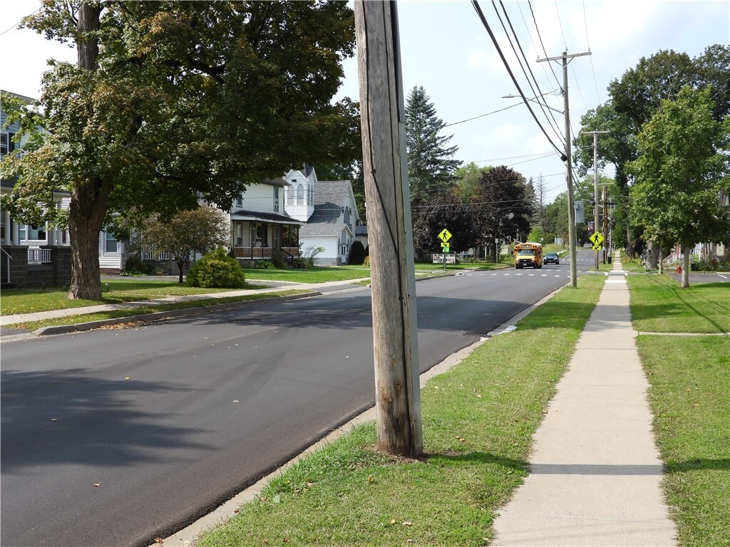 Photo - 119 River St