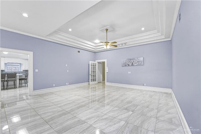 Photo - 10 Cardinal Ave