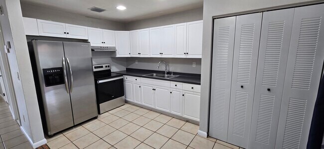 Photo - 19572 NW 29th Pl