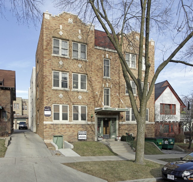Primary Photo