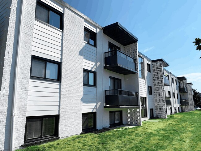 Photo - 82 Elgin St S