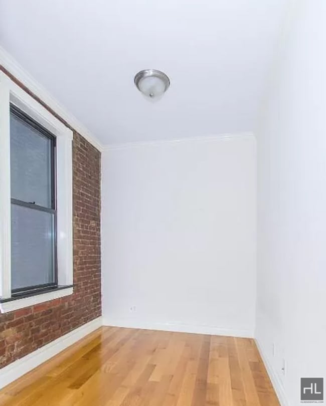 Photo - Perry Street Unidad 5