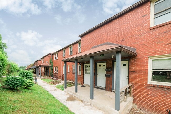 Photo - Brentwood Towne Apartments