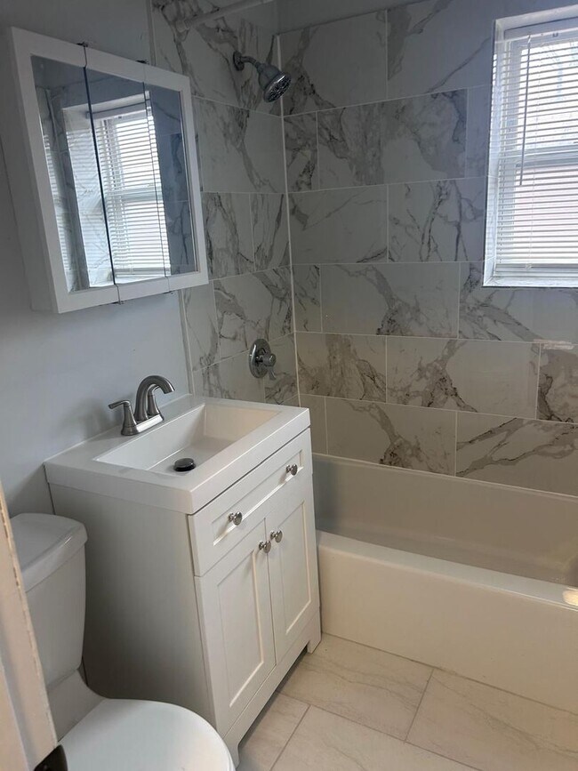 Photo - Colonnade Apartments