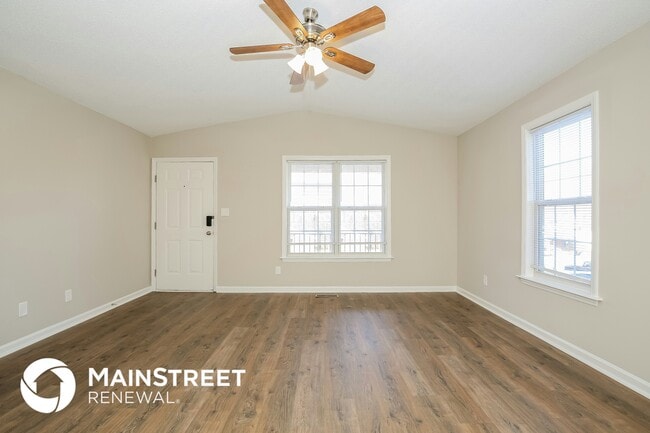 Photo - 4804 Shady Pine Dr