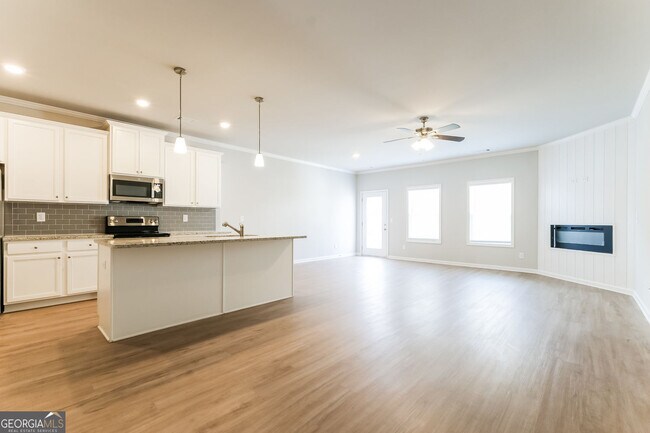 Photo - 5350 Fox Den Rd