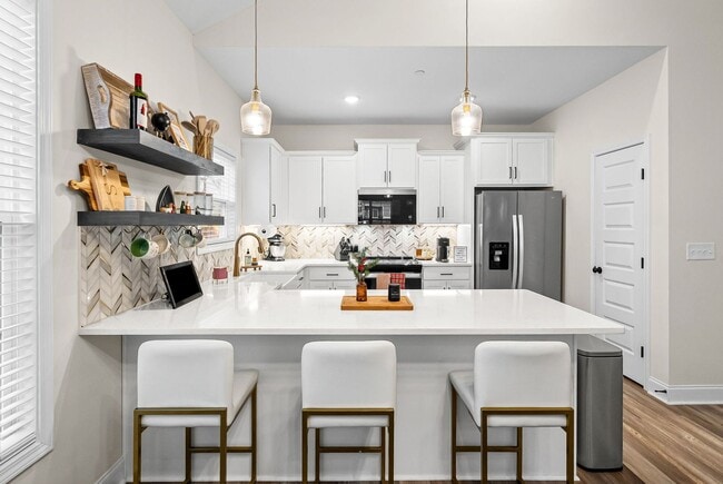 Photo - Gorgeous 3 Bedroom Pet Friendly Home For Rent in Pleasant View