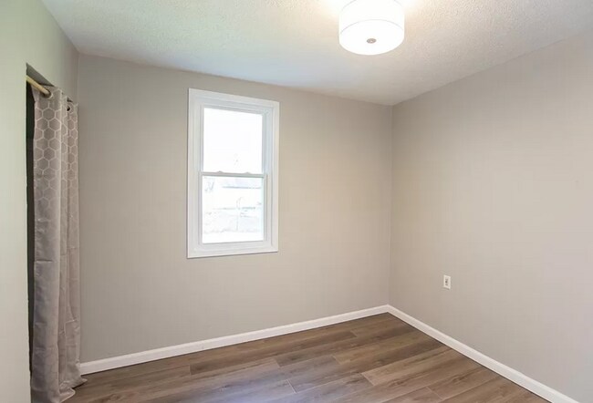 Photo - 9030 Reed Rd